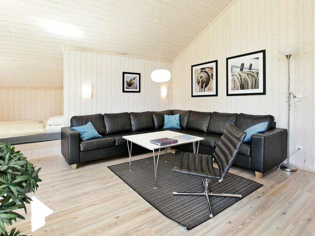 5 star holiday home in Gro enbrode Großenbrode Buitenkant foto